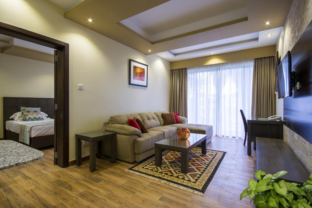 Bidwood Suite Hotel Nairobi Exterior foto