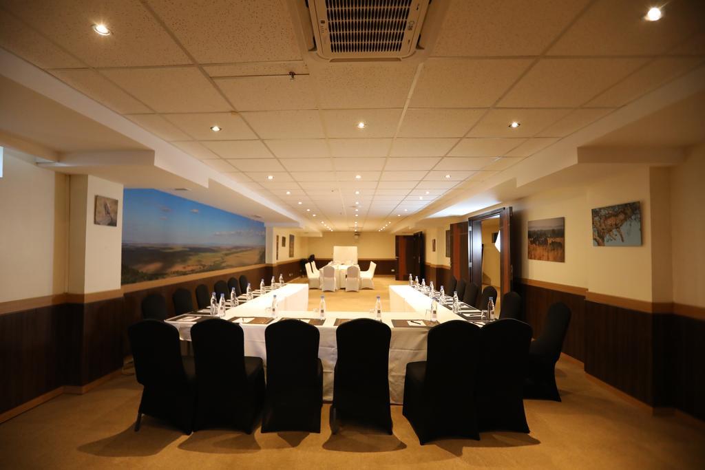 Bidwood Suite Hotel Nairobi Exterior foto