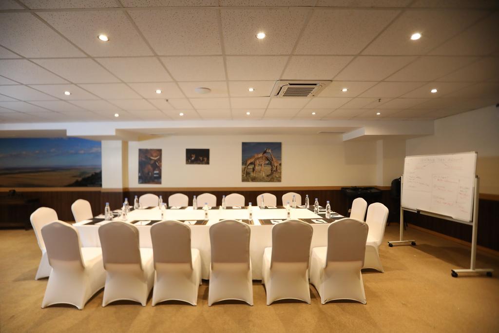 Bidwood Suite Hotel Nairobi Exterior foto