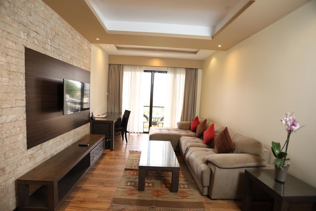 Bidwood Suite Hotel Nairobi Exterior foto